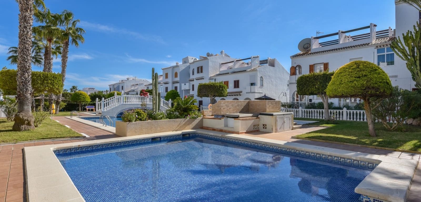 2 slaapkamer Appartement te koop in Ciudad Quesada met zwembad - € 155.000 (Ref: 9664345)