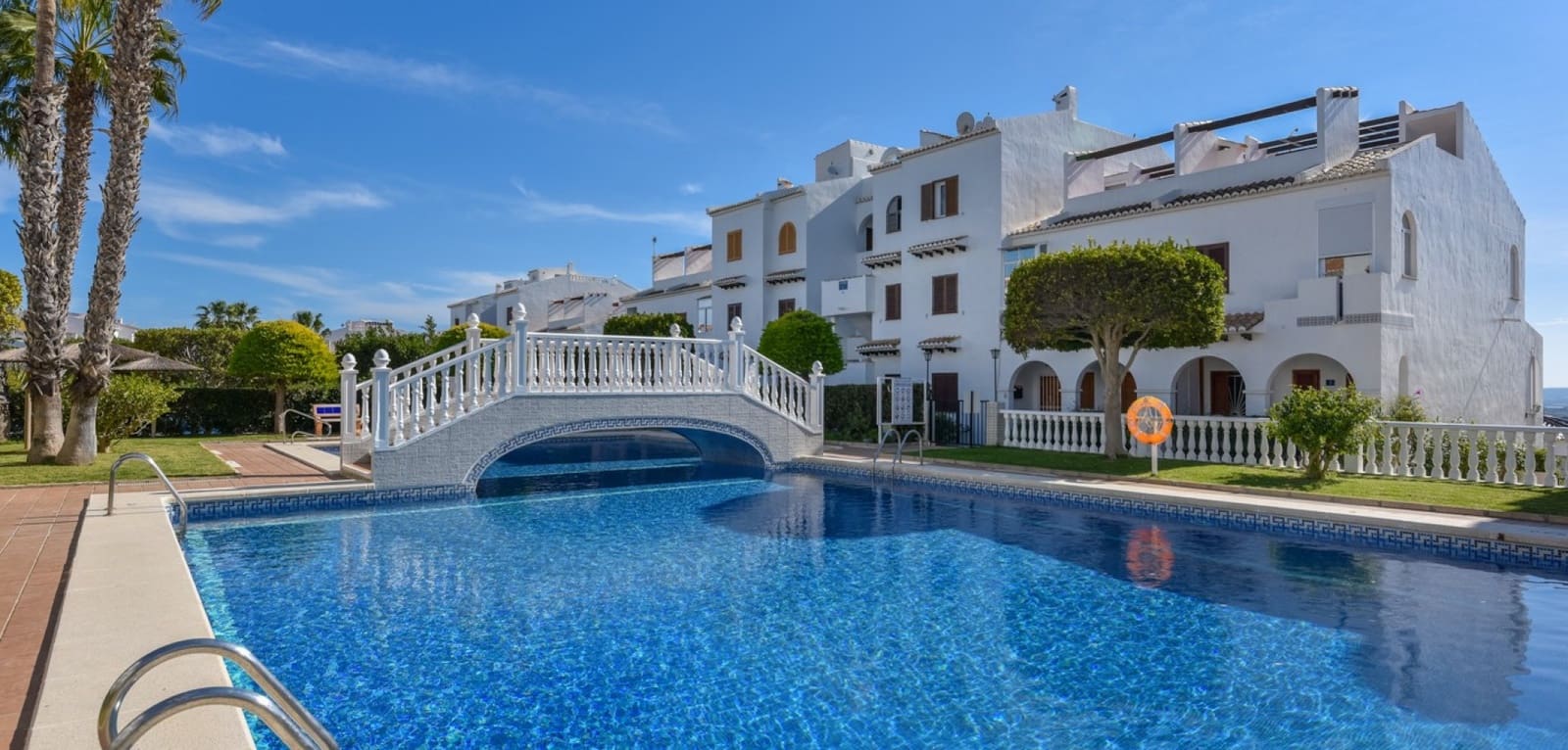 2 slaapkamer Appartement te koop in Ciudad Quesada met zwembad - € 155.000 (Ref: 9664345)