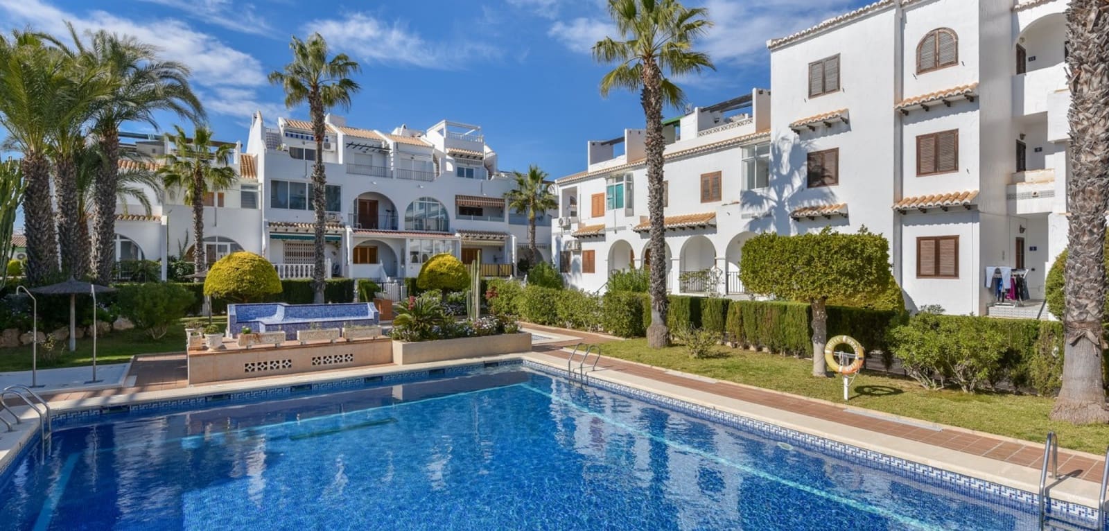 2 slaapkamer Appartement te koop in Ciudad Quesada met zwembad - € 155.000 (Ref: 9664345)