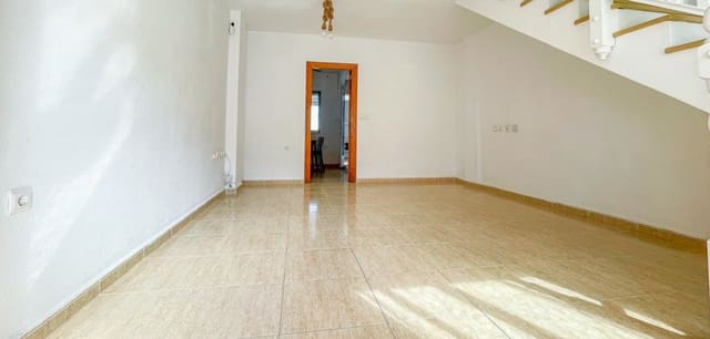 4 soveværelse Byhus til salg i Santiago de la Ribera, San Javier med swimmingpool - € 195.000 (Ref: 9665415)