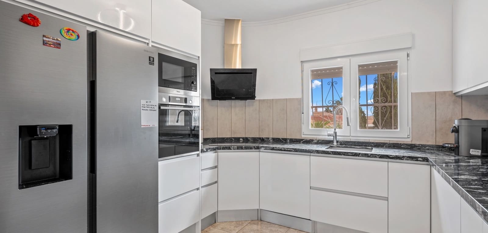 5 bedroom Villa for sale in Ciudad Quesada with pool - € 639,000 (Ref: 9669190)