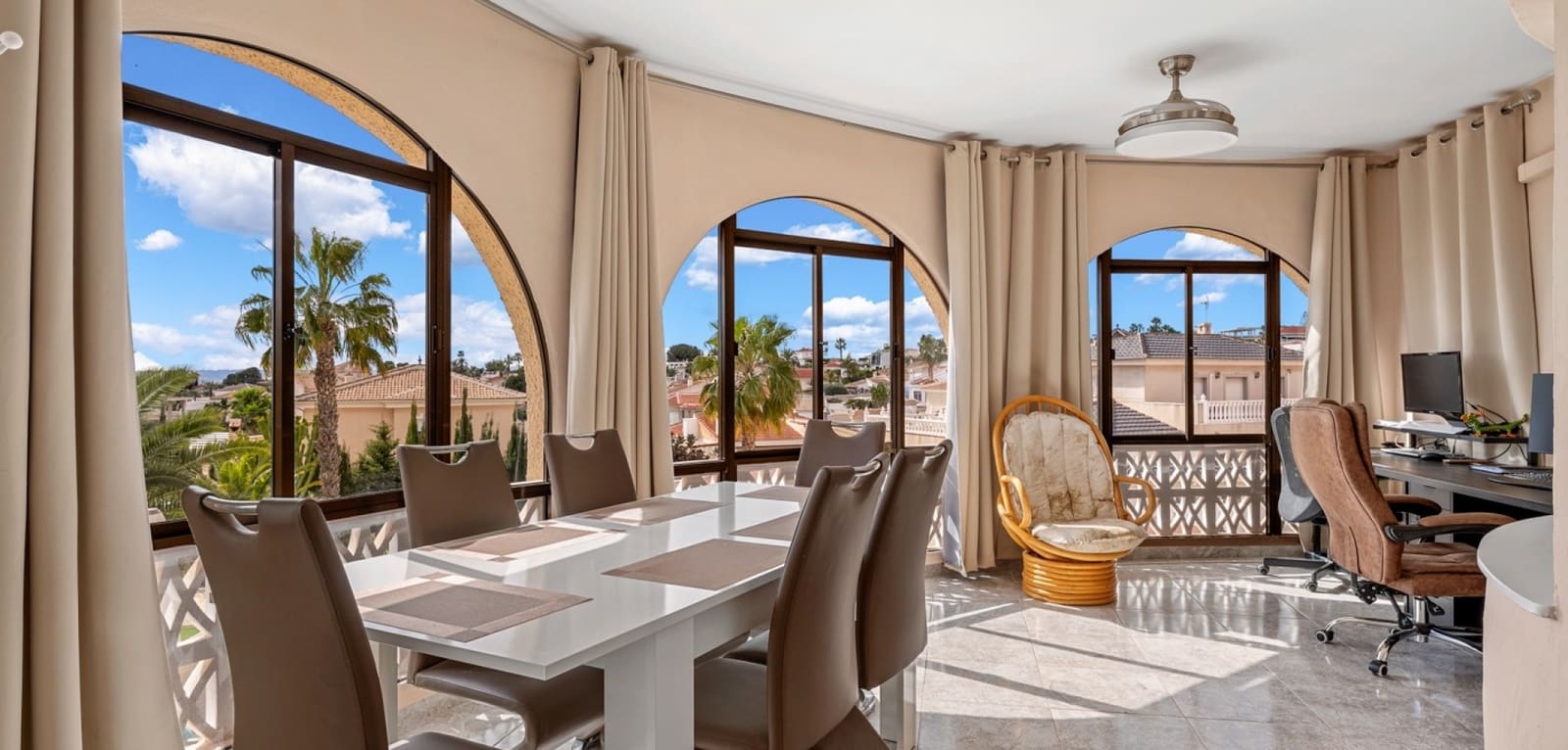 5 bedroom Villa for sale in Ciudad Quesada with pool - € 639,000 (Ref: 9669190)