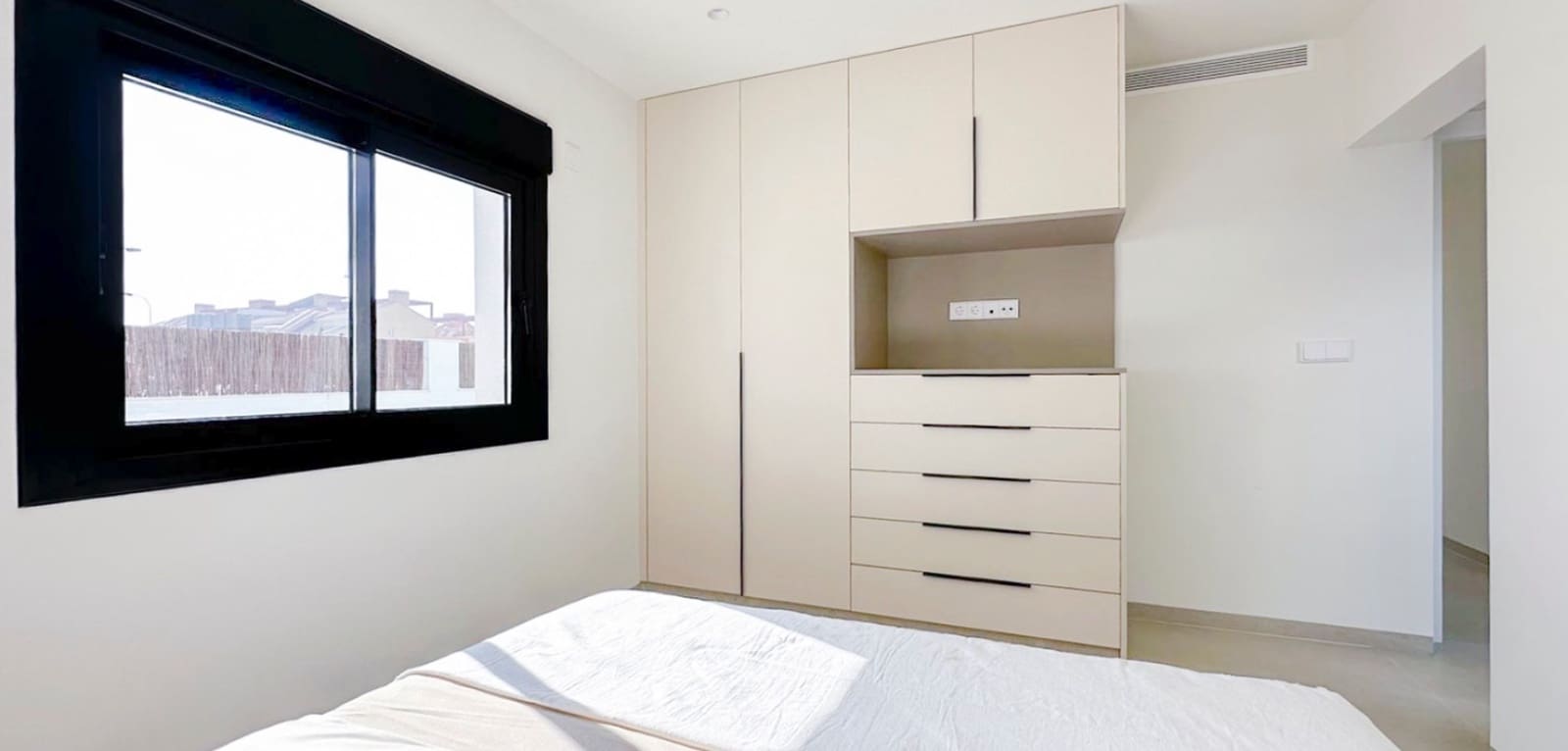 2 bedroom Semi-detached Villa for sale in Santiago de la Ribera with pool - € 499,000 (Ref: 9669192)