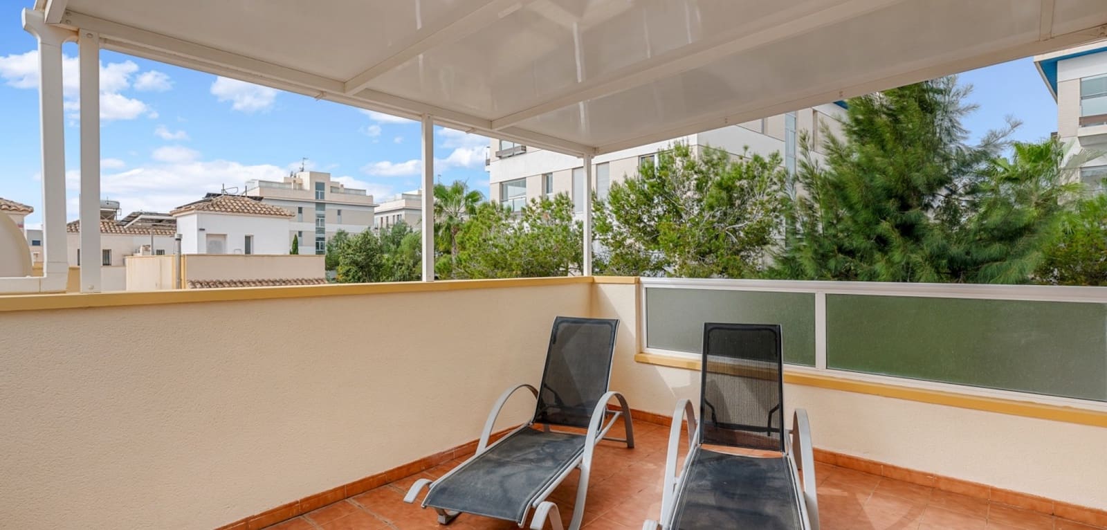 3 Zimmer Haus zu verkaufen in Villamartin mit Pool - 345.000 € (Ref: 9672163)