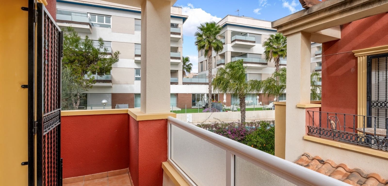 3 Zimmer Haus zu verkaufen in Villamartin mit Pool - 345.000 € (Ref: 9672163)