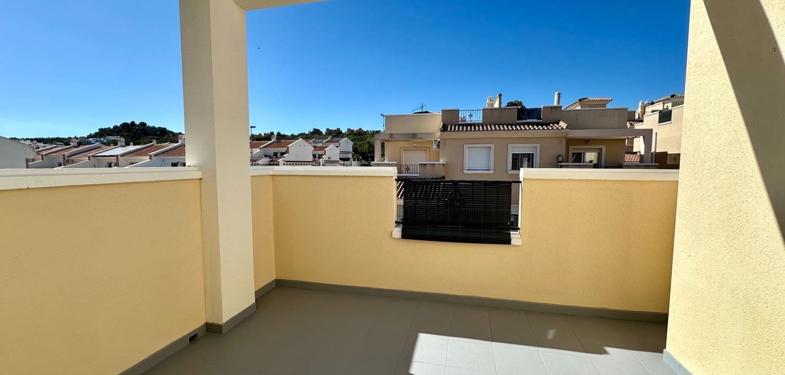 4 makuuhuone Paritalo myytävänä paikassa San Miguel de Salinas - 249 000 € (Ref: 9672164)