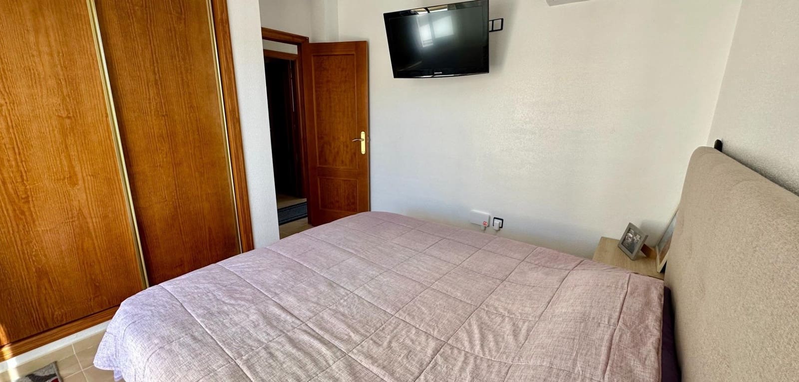 4 makuuhuone Paritalo myytävänä paikassa San Miguel de Salinas - 249 000 € (Ref: 9672164)