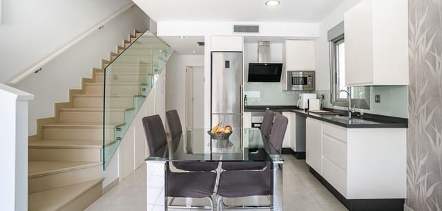 3 quarto Moradia para venda em Lo Pagan, San Pedro del Pinatar com piscina - 357 000 € (Ref: 9684044)