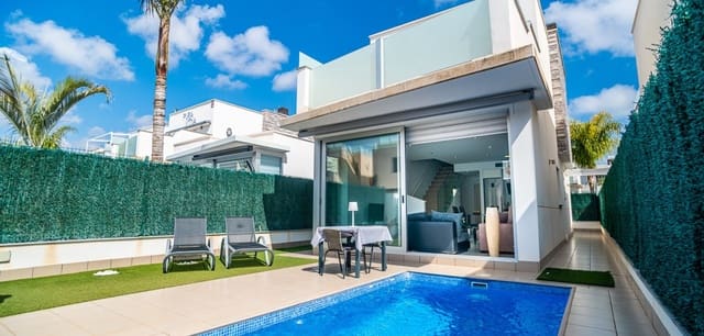 3 quarto Moradia para venda em Lo Pagan, San Pedro del Pinatar com piscina - 357 000 € (Ref: 9684044)