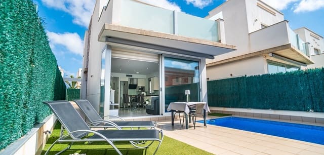 3 quarto Moradia para venda em Lo Pagan, San Pedro del Pinatar com piscina - 357 000 € (Ref: 9684044)