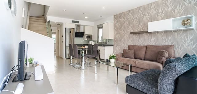 3 quarto Moradia para venda em Lo Pagan, San Pedro del Pinatar com piscina - 357 000 € (Ref: 9684044)