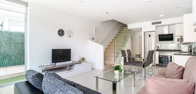 3 quarto Moradia para venda em Lo Pagan, San Pedro del Pinatar com piscina - 357 000 € (Ref: 9684044)