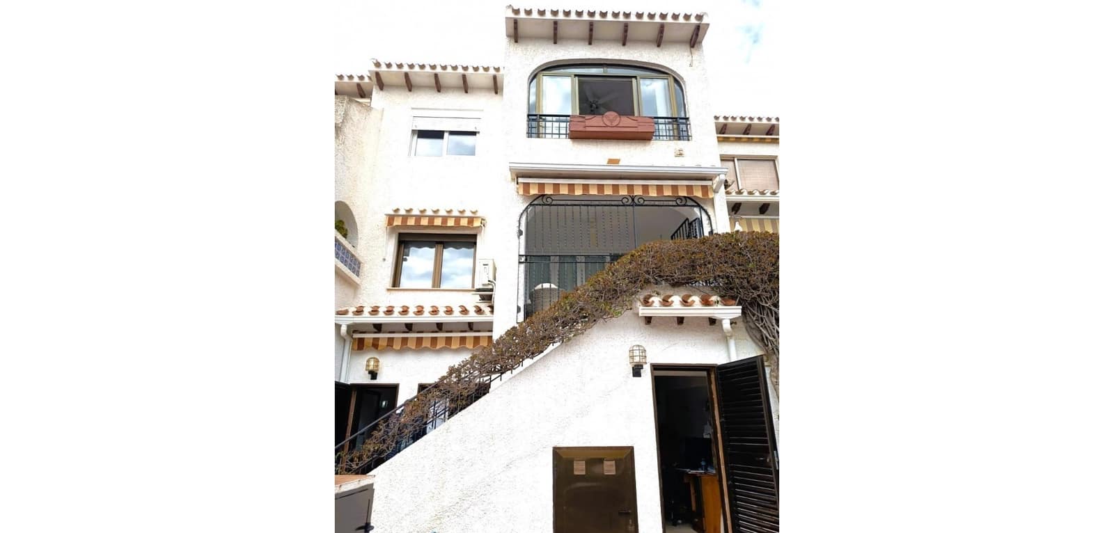 4 soverom Leilighet til salgs i Orihuela Costa - € 330 000 (Ref: 9684045)