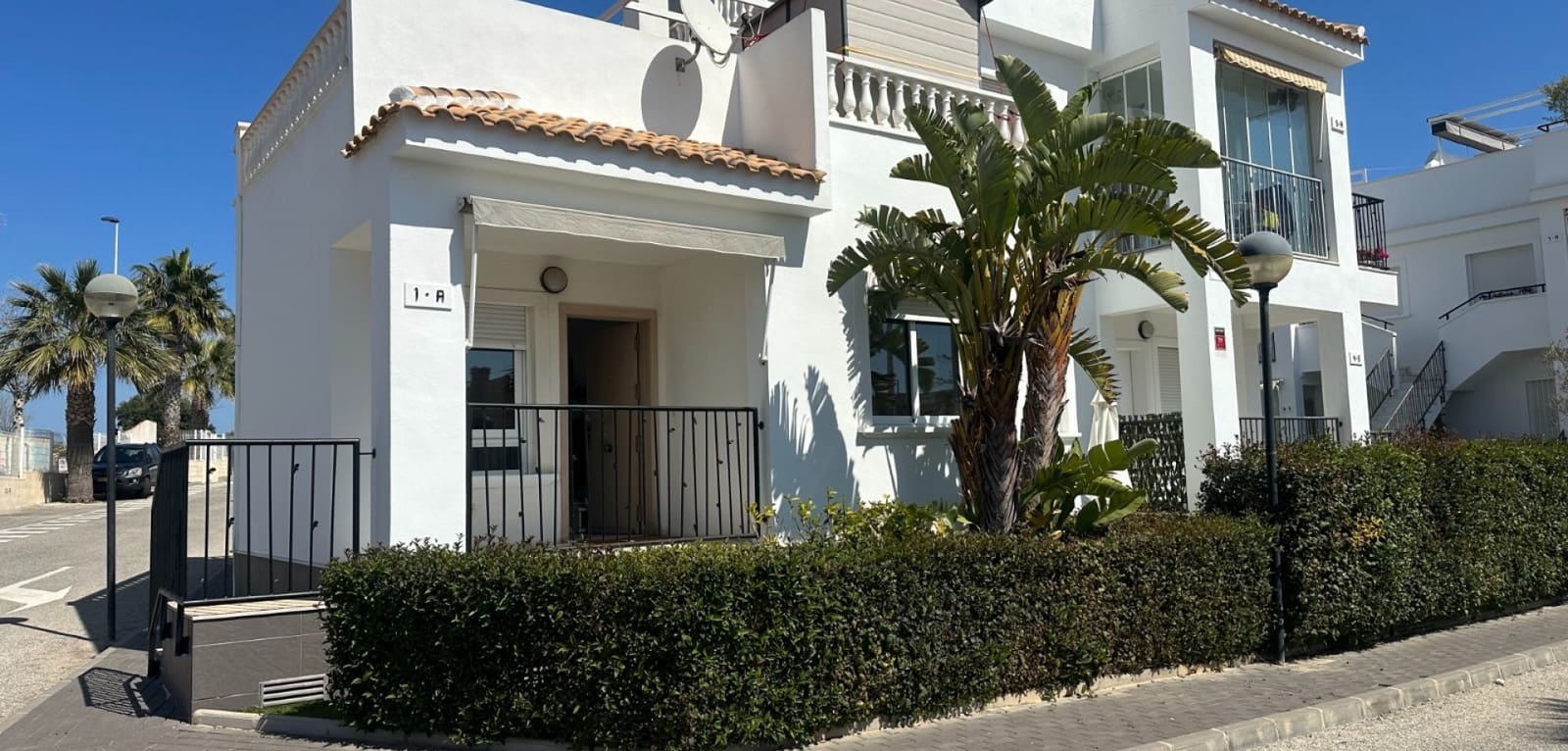 2 bedroom Bungalow for sale in Torrevieja with pool - € 199,500 (Ref: 9684047)