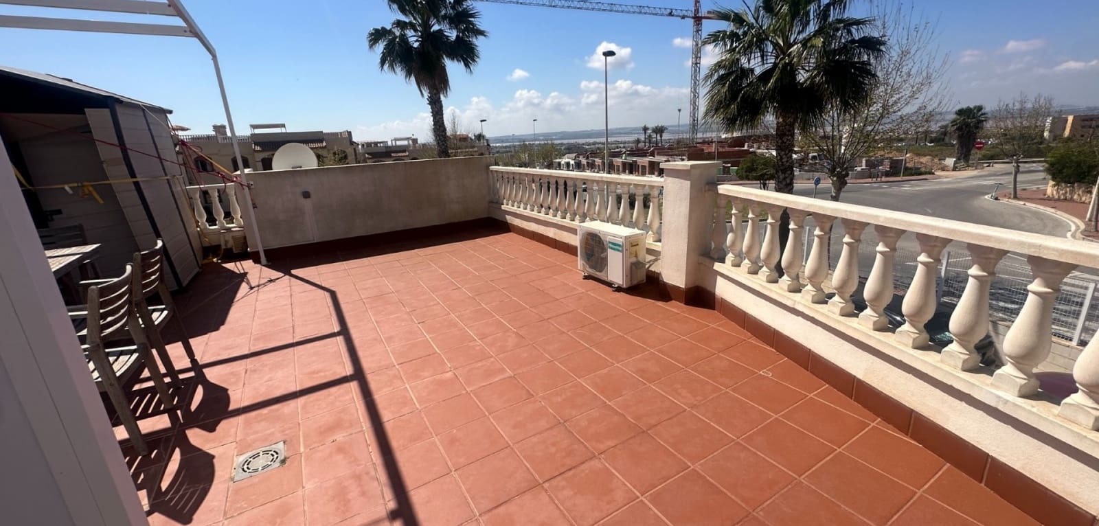 2 bedroom Bungalow for sale in Torrevieja with pool - € 199,500 (Ref: 9684047)