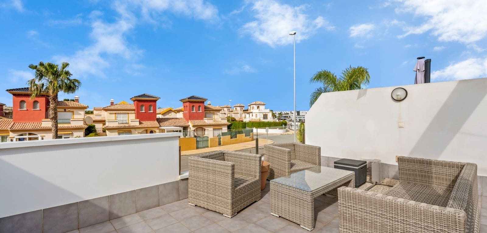 2 bedroom Apartment for sale in Villamartin with pool - € 234,900 (Ref: 9684048)