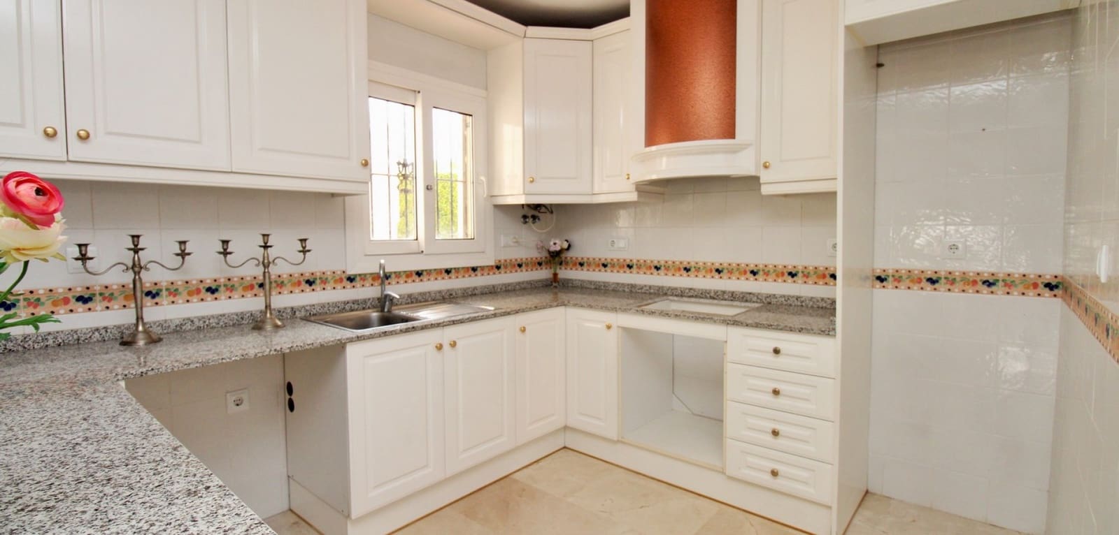 2 slaapkamer Appartement te koop in Playa Flamenca met zwembad - € 169.000 (Ref: 9684049)