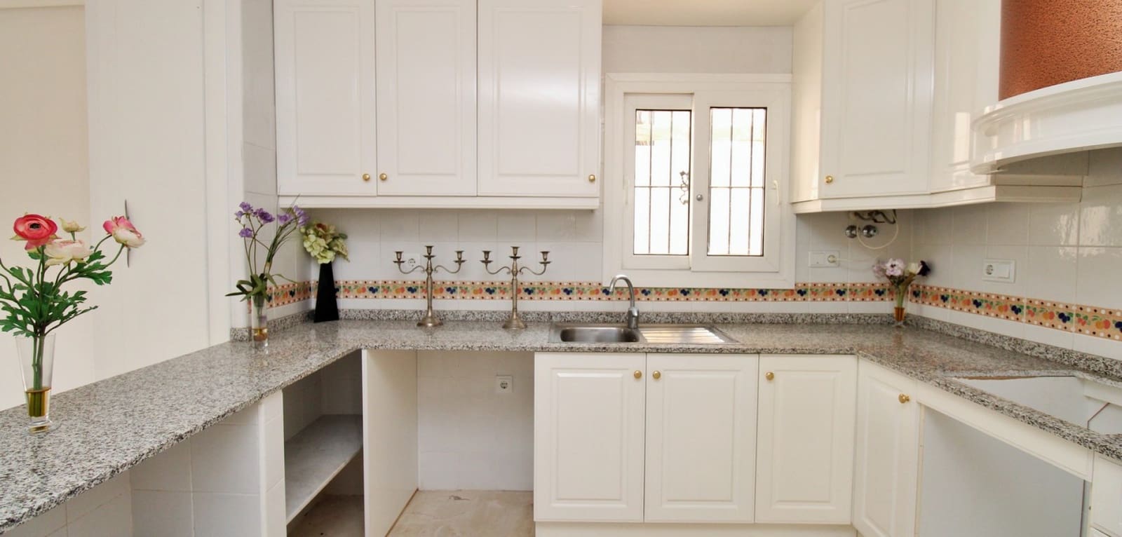 2 slaapkamer Appartement te koop in Playa Flamenca met zwembad - € 169.000 (Ref: 9684049)