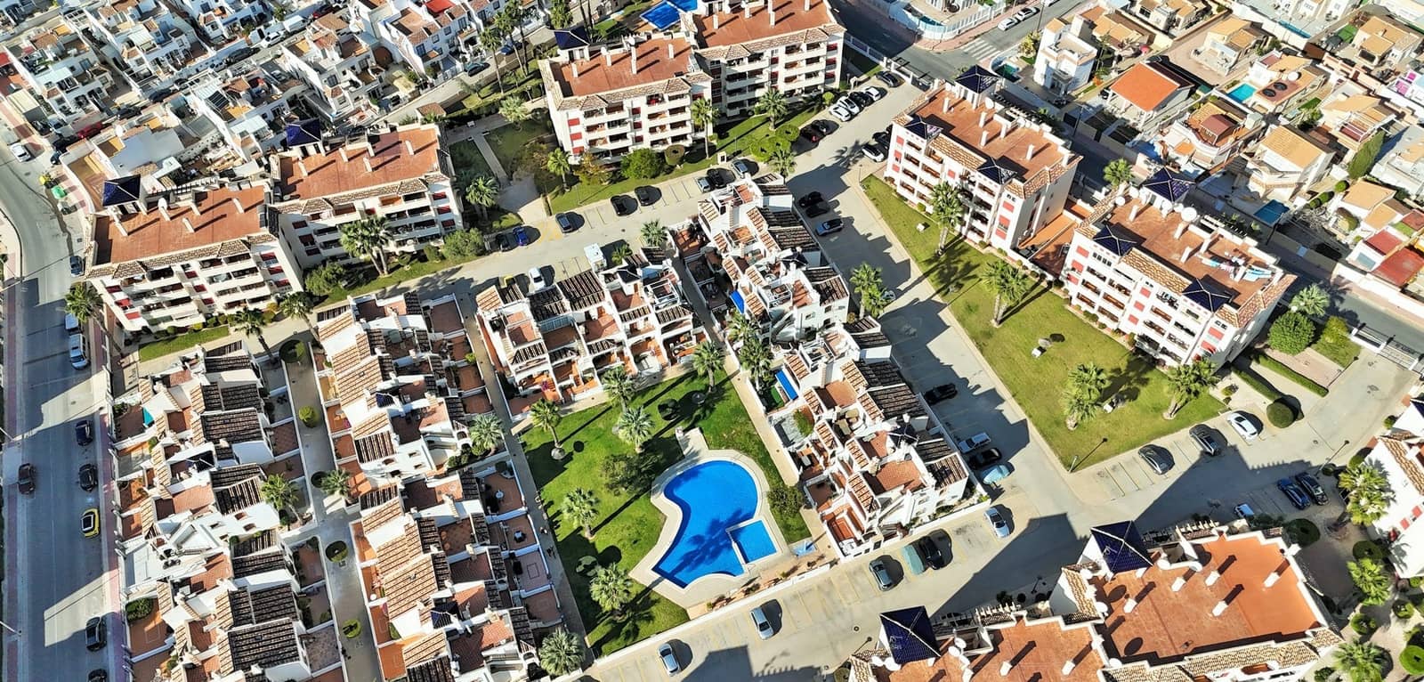 2 slaapkamer Appartement te koop in Playa Flamenca met zwembad - € 169.000 (Ref: 9684049)