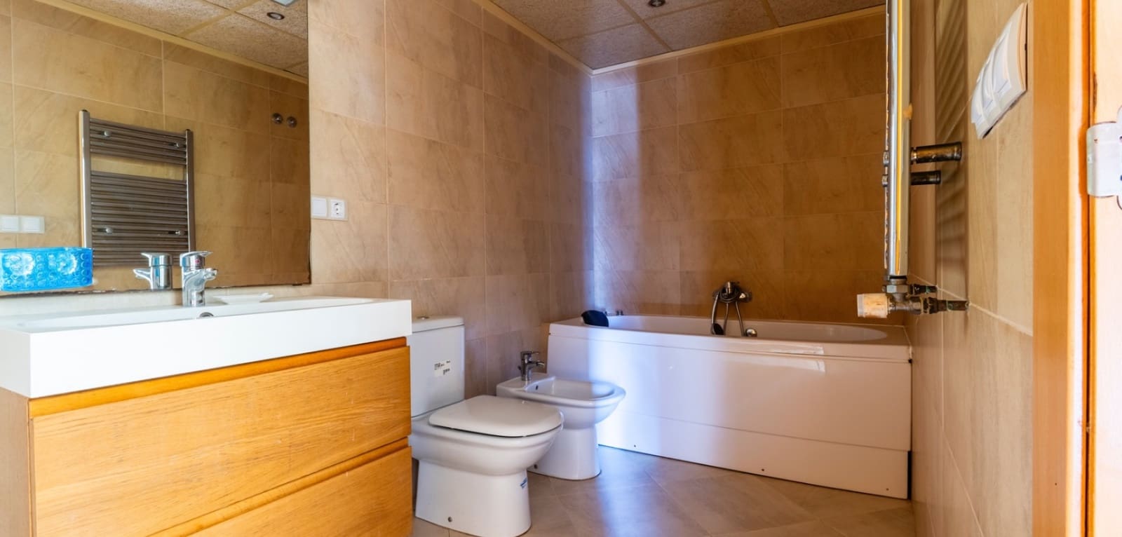 6 slaapkamer Villa te koop in Villamartin met zwembad - € 365.000 (Ref: 9687363)