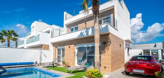 3 quarto Moradia para venda em Pilar de la Horadada - 450 000 € (Ref: 9687365)