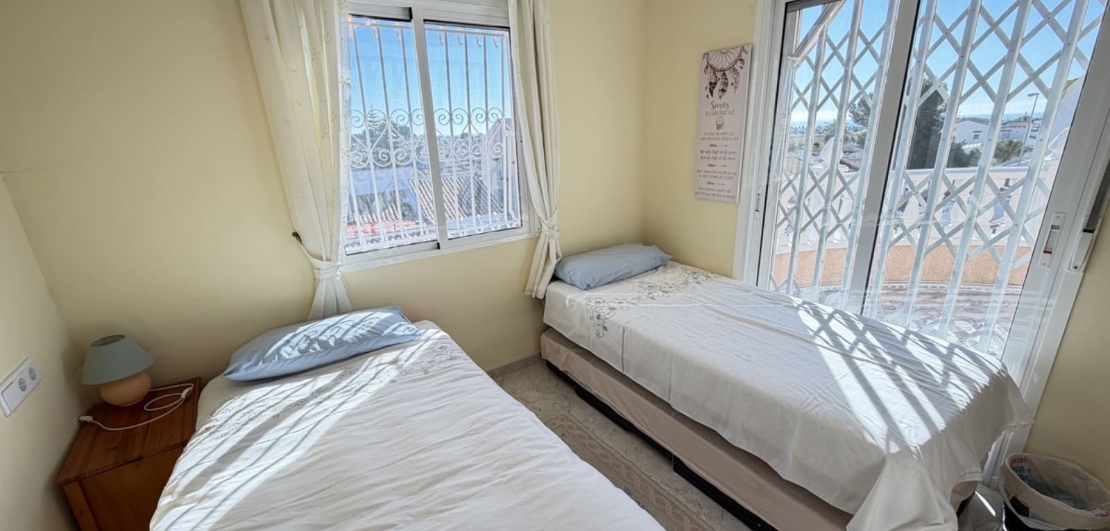 3 slaapkamer Villa te koop in Villamartin met zwembad - € 399.000 (Ref: 9691334)