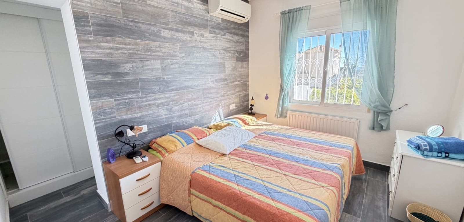 3 slaapkamer Villa te koop in Villamartin met zwembad - € 399.000 (Ref: 9691334)