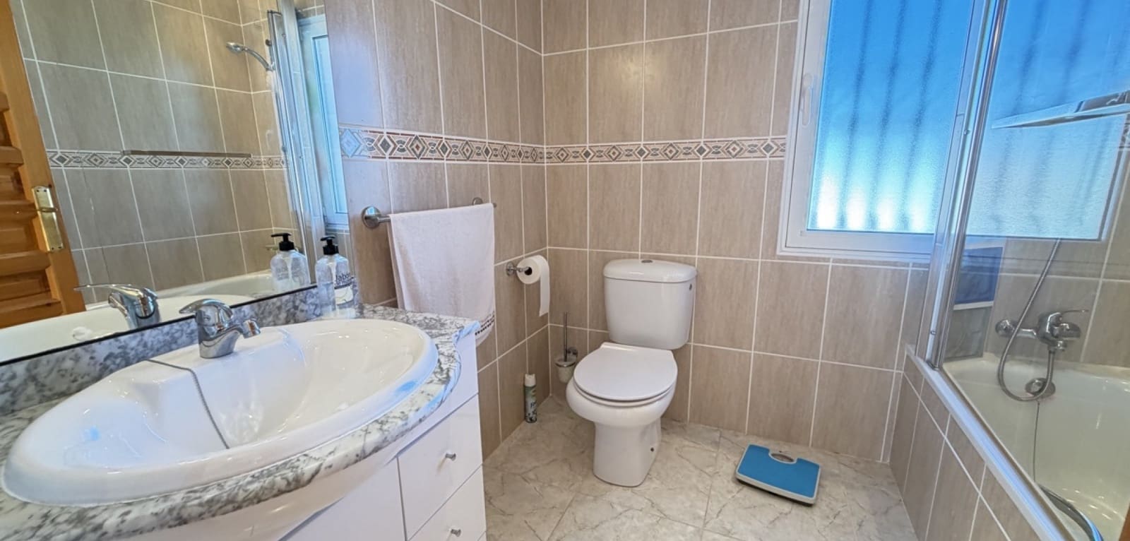 3 slaapkamer Villa te koop in Villamartin met zwembad - € 399.000 (Ref: 9691334)