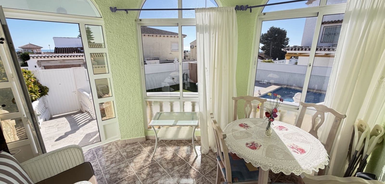 3 slaapkamer Villa te koop in Villamartin met zwembad - € 399.000 (Ref: 9691334)