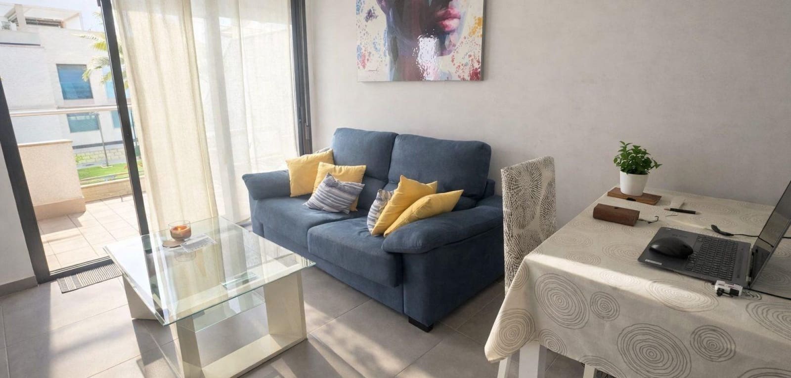 Apartamento de 2 habitaciones en Punta Prima en venta con piscina - 279.900 € (Ref: 9691336)