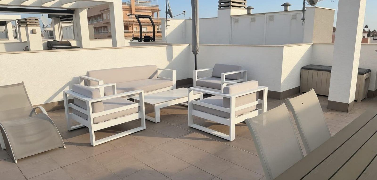 Apartamento de 2 habitaciones en Punta Prima en venta con piscina - 279.900 € (Ref: 9691336)