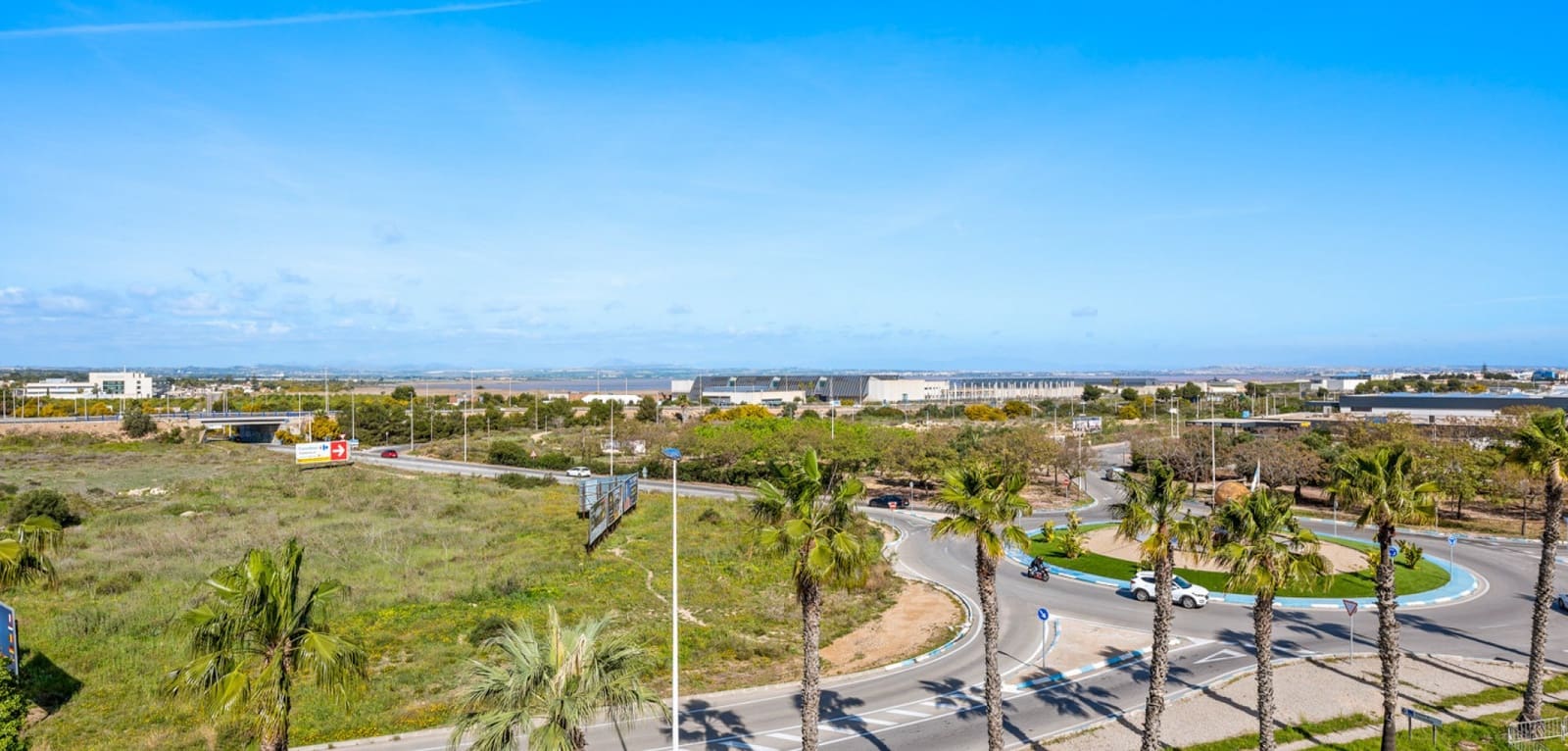 2 slaapkamer Appartement te koop in La Veleta met zwembad - € 249.000 (Ref: 9713264)