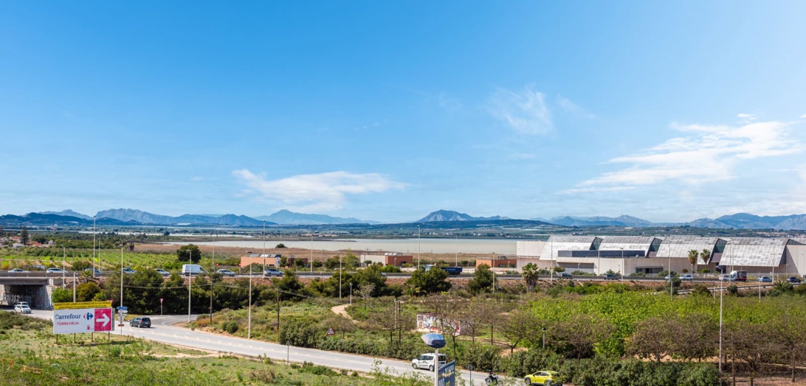 2 slaapkamer Appartement te koop in La Veleta met zwembad - € 249.000 (Ref: 9713264)