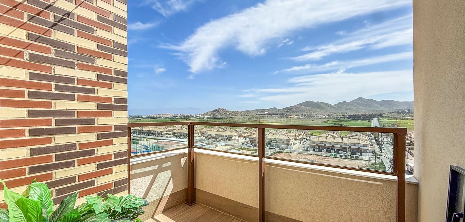 3 Zimmer Apartment zu verkaufen in Playa Honda mit Pool Garage - 399.990 € (Ref: 9715367)