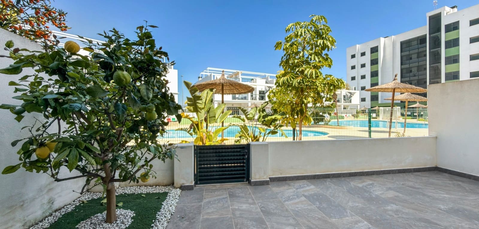 2 soverom Leilighet til salgs i Pilar de la Horadada med svømmebasseng - € 229 000 (Ref: 9720586)