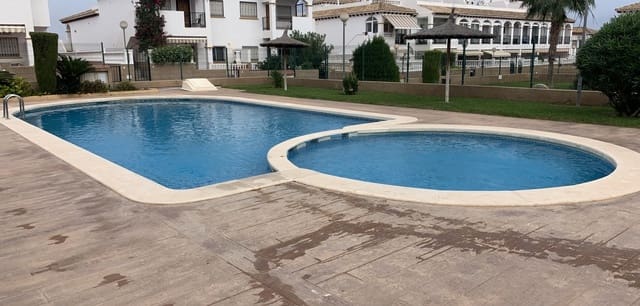 2 quarto Casa em Banda para venda em Punta Prima, Orihuela com piscina - 189 950 € (Ref: 9722673)