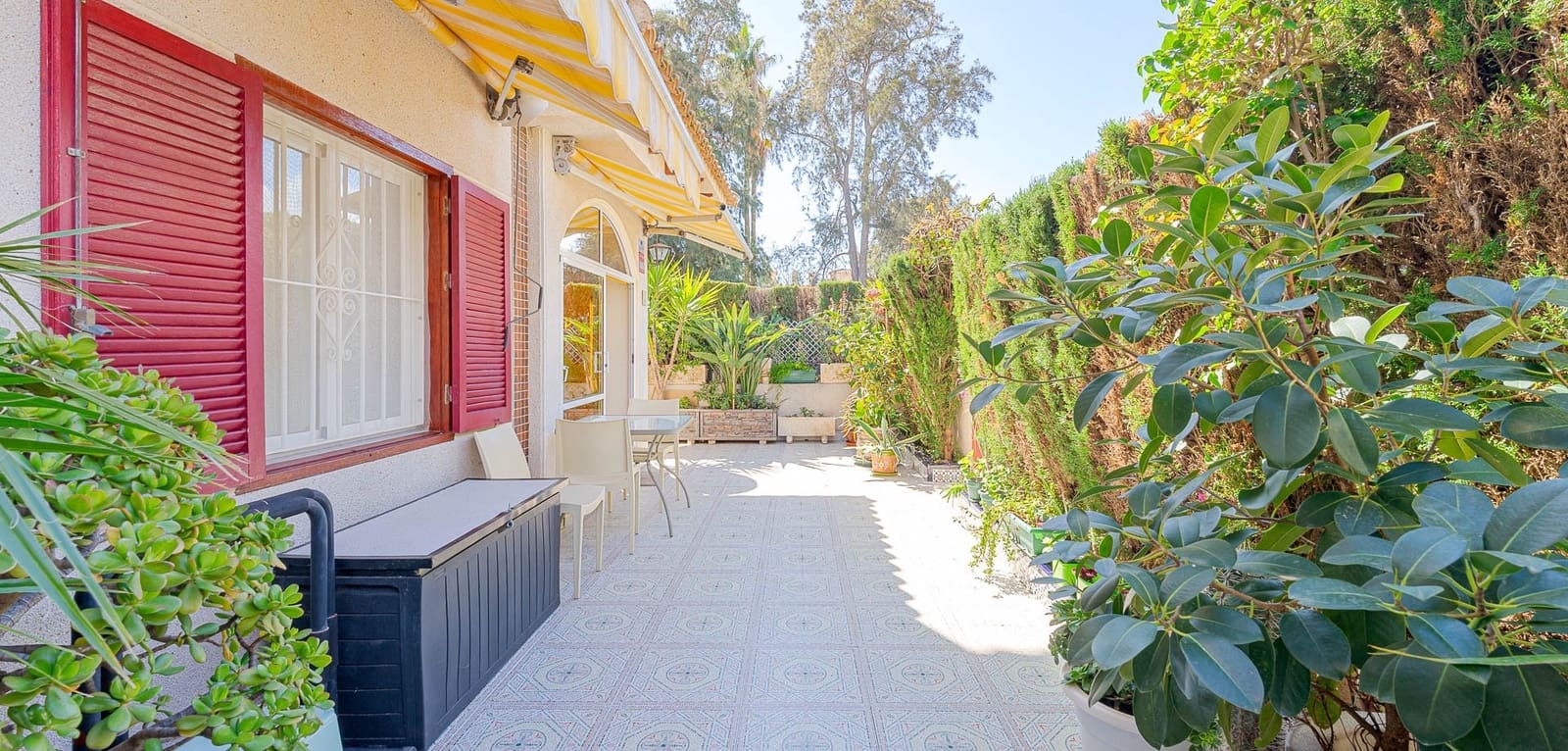 2 soveværelse Lejlighed til salg i Orihuela Costa med swimmingpool - € 165.000 (Ref: 9722674)