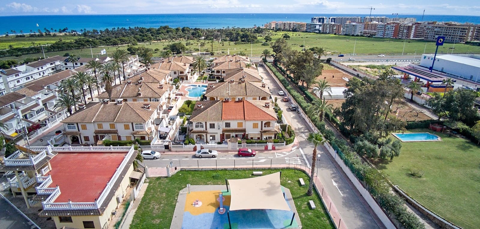 2 soveværelse Lejlighed til salg i Orihuela Costa med swimmingpool - € 165.000 (Ref: 9722674)