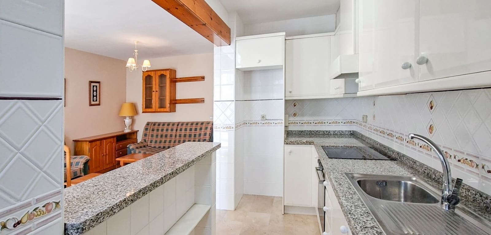 Casa de 2 habitaciones en Villamartin en venta con piscina - 229.000 € (Ref: 9730691)