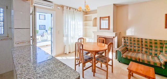 Casa de 2 habitaciones en Villamartin, Orihuela en venta con piscina - 229.000 € (Ref: 9730691)