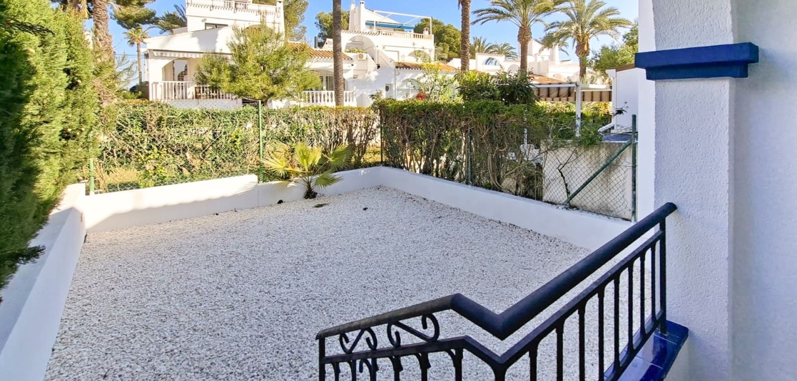 Casa de 2 habitaciones en Villamartin en venta con piscina - 229.000 € (Ref: 9730691)