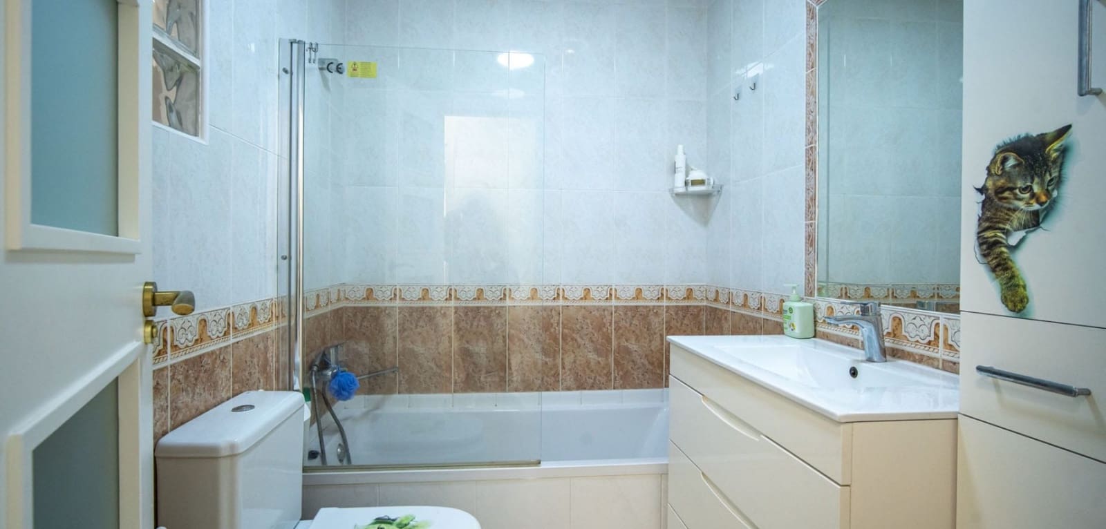 3 Zimmer Haus zu verkaufen in Playa Flamenca mit Pool - 215.000 € (Ref: 9730692)