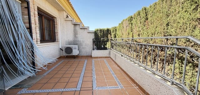 2 bedroom Bungalow for sale in Villamartin, Orihuela with pool - € 199,995 (Ref: 9730693)