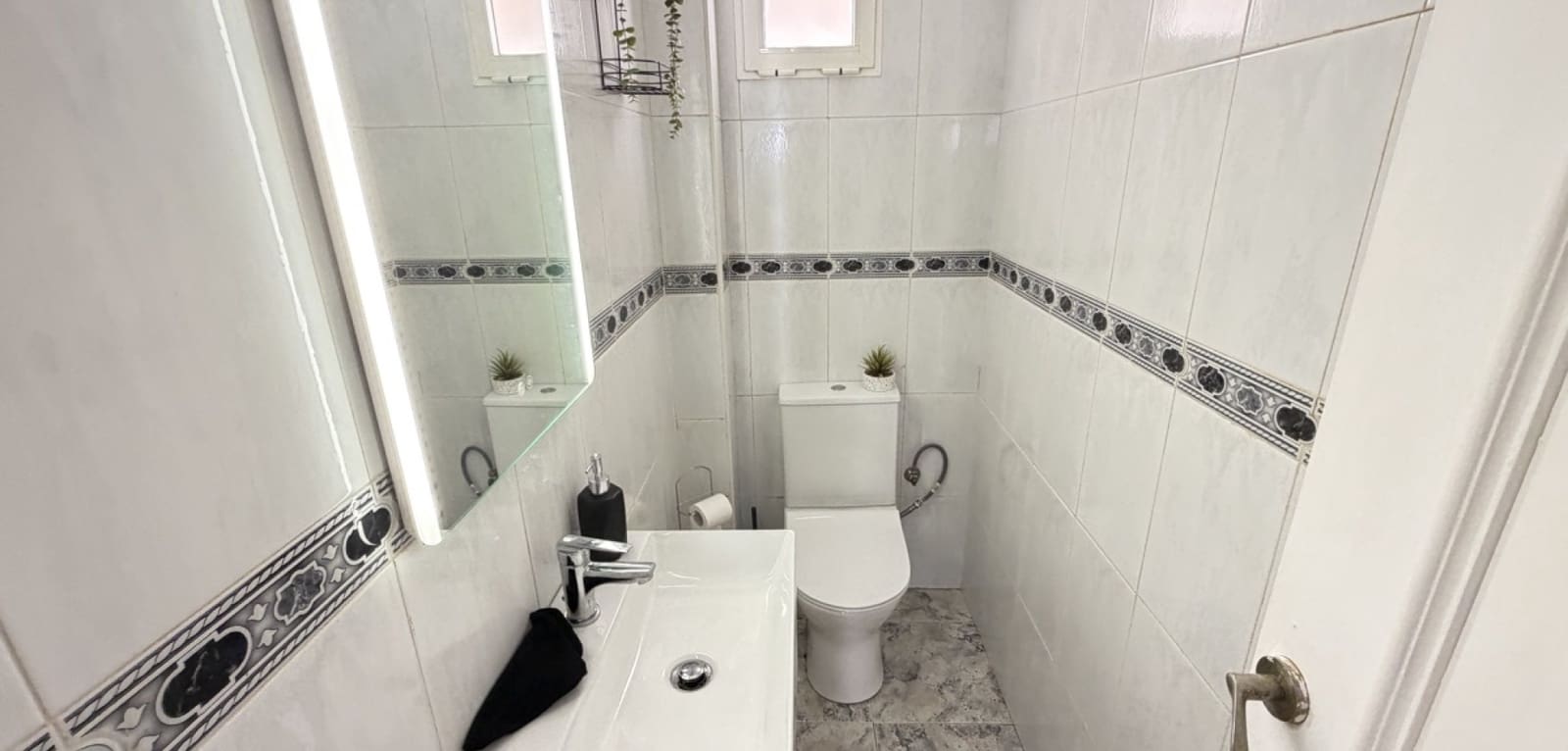 3 bedroom Apartment for sale in La Zenia - € 189,995 (Ref: 9730694)