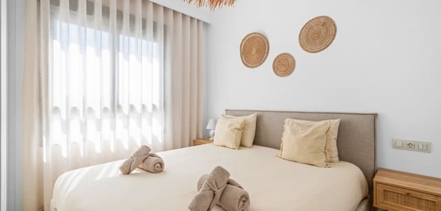 Apartamento de 2 habitaciones en San Miguel de Salinas en venta con piscina - 259.950 € (Ref: 9730695)