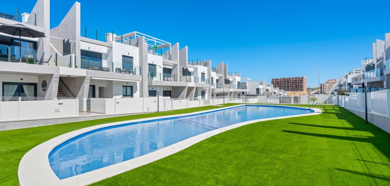 Apartamento de 2 habitaciones en San Miguel de Salinas en venta con piscina - 259.950 € (Ref: 9730695)