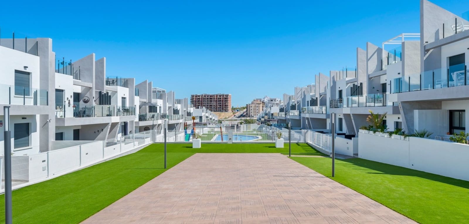 Apartamento de 2 habitaciones en San Miguel de Salinas en venta con piscina - 259.950 € (Ref: 9730695)