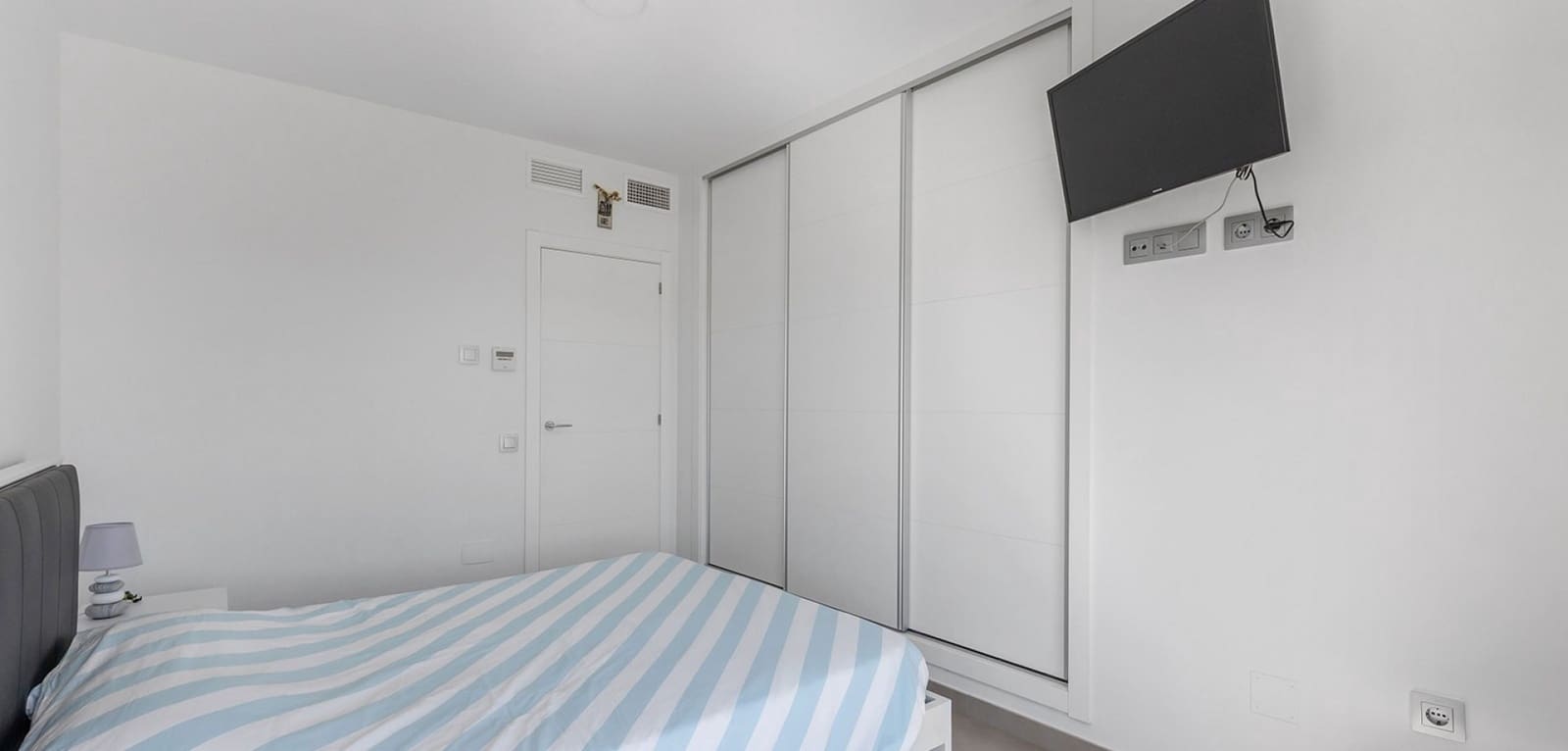 3 soverom Villa til salgs i Vistabella med svømmebasseng - € 419 500 (Ref: 9733408)