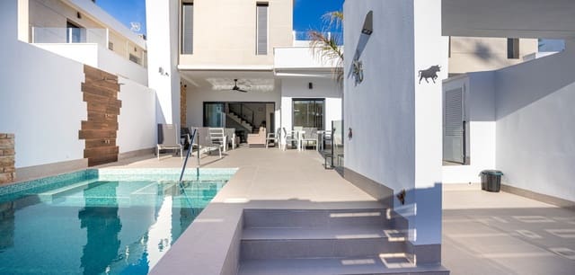 4 sovrum Villa till salu i Dolores med pool - 410 000 € (Ref: 9739144)