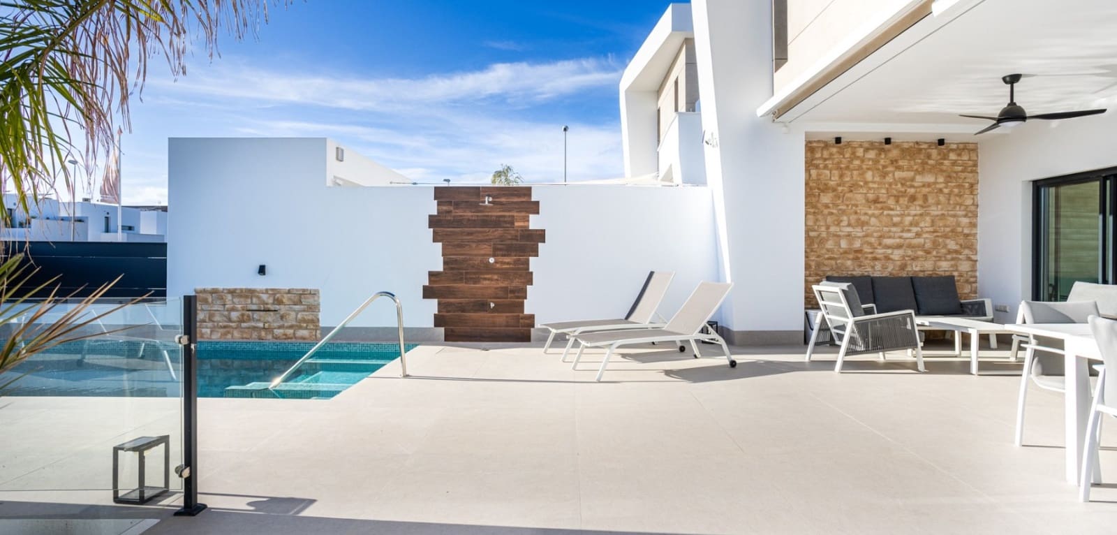 4 makuuhuone Huvila myytävänä paikassa Dolores mukana uima-altaan - 410 000 € (Ref: 9739144)